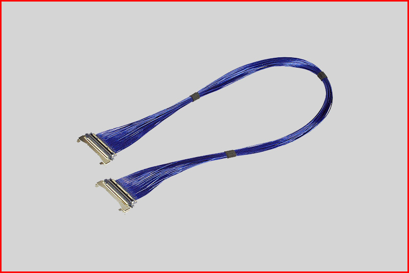 I-PEX 82147-100B-03-D LVDS同轴电缆