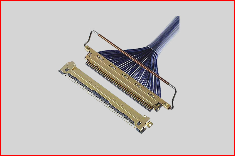 I-PEX 20454-040T 极细同轴电缆