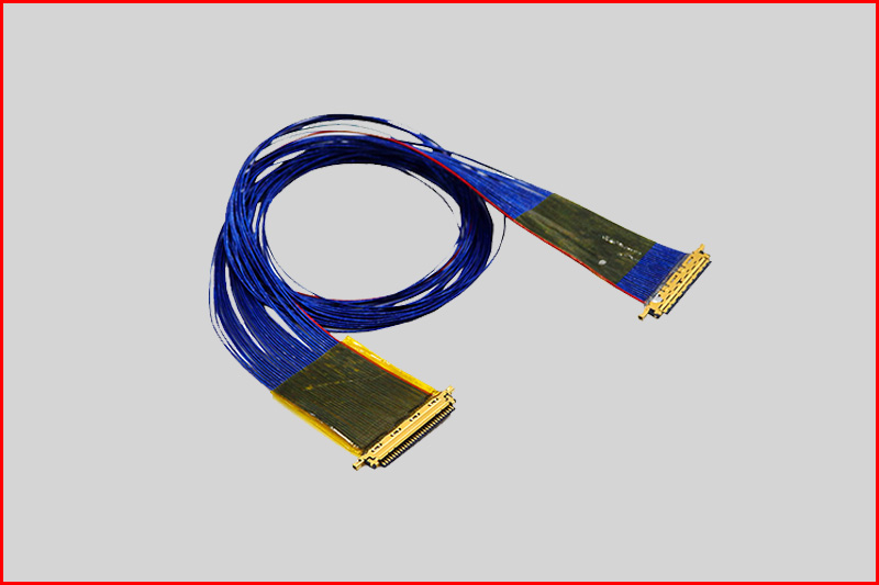 I-PEX 20454-020T 极细同轴电缆