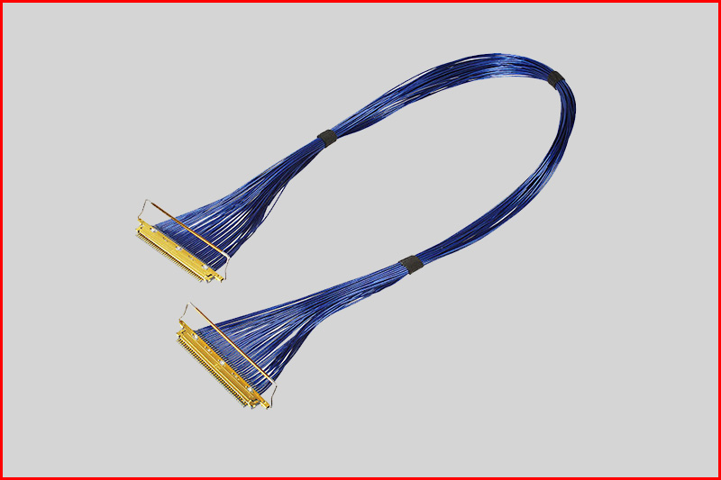 I-PEX 82067-100B-02-D LVDS同轴线