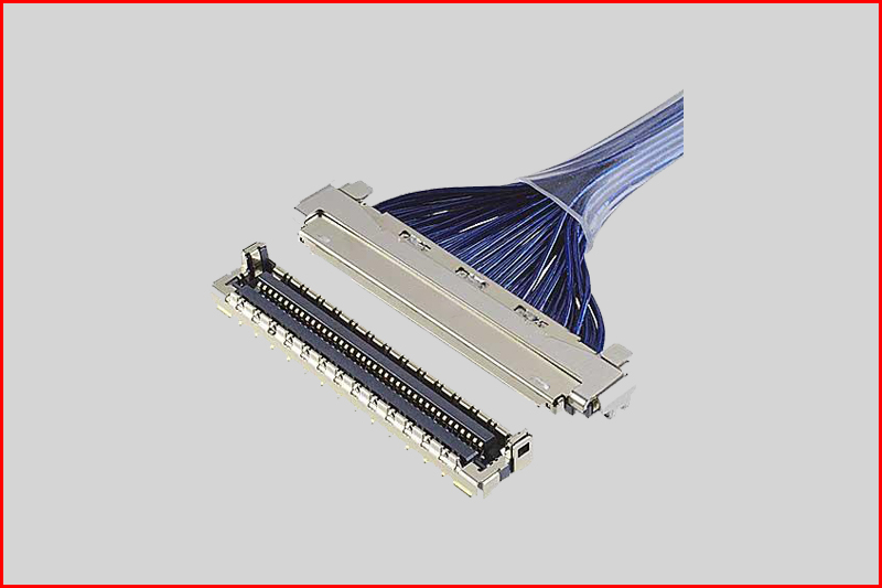 I-PEX 20878-030T-01 极细同轴电缆