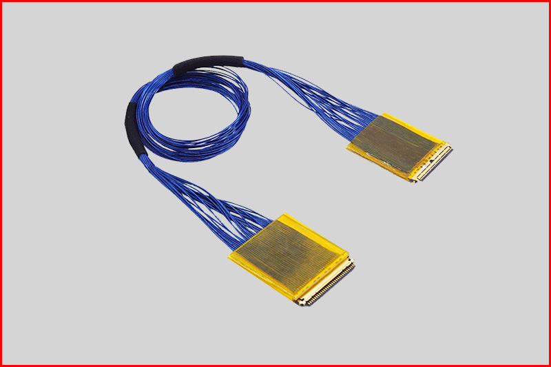 I-PEX 20454-050T 极细同轴电缆